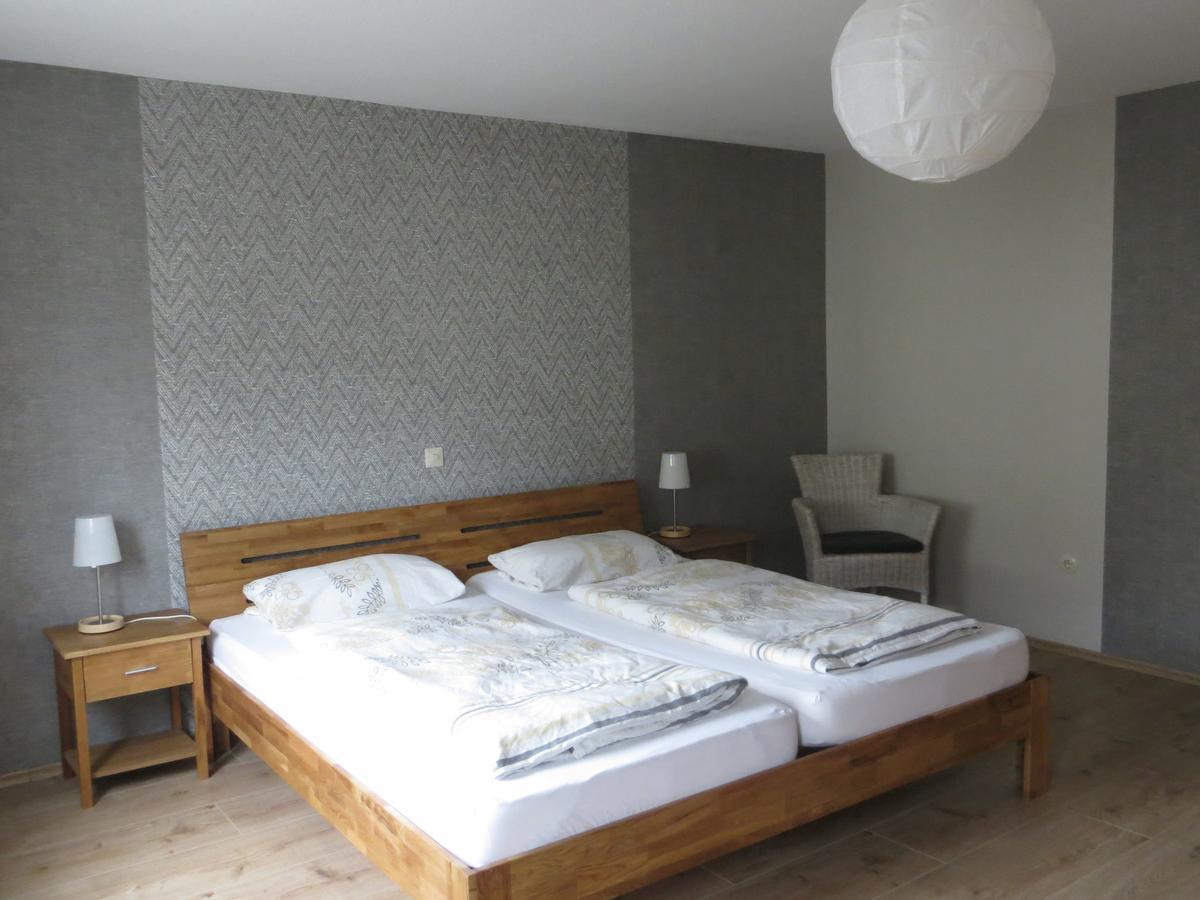 Spacious Holiday Home Between Mosel And Hunsr Ck Blankenrath Luaran gambar